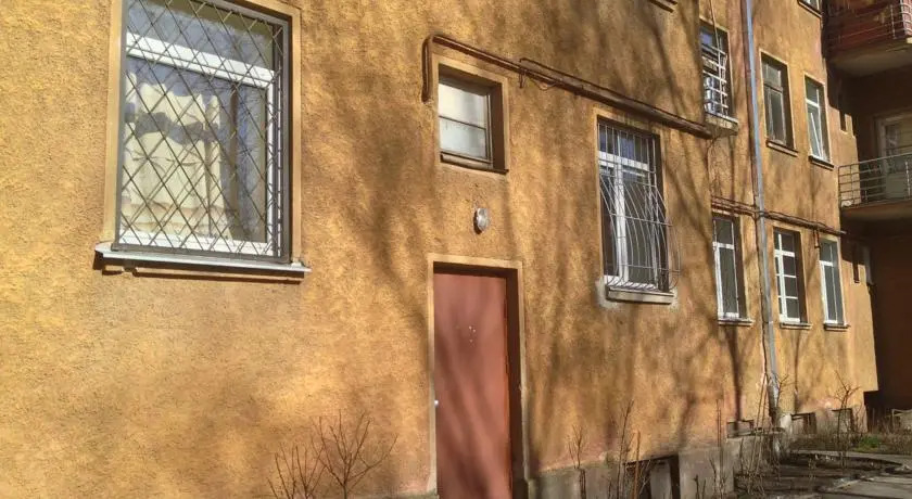 Lilit House
