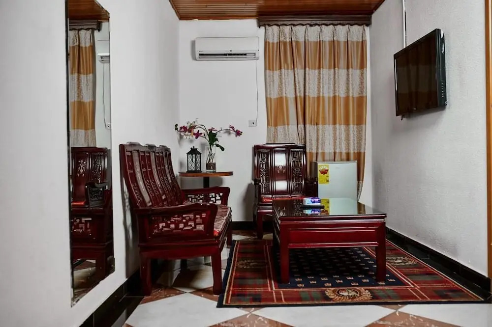 Royal Park Hotel