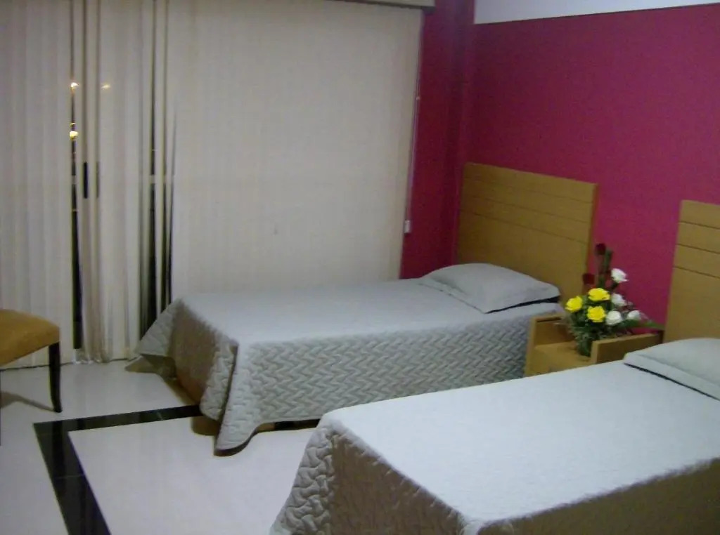 Don Limpone Apart Hotel