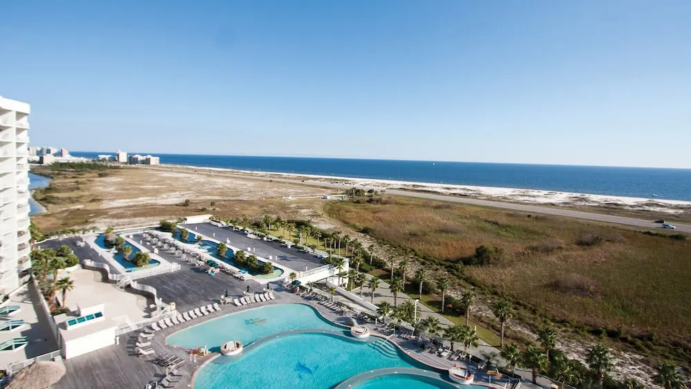 Three Bedroom Condo With Stunning Views - Unit Crc1110