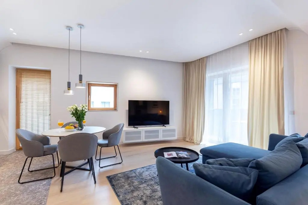 #stayhere - Brand New & Ultra Modern 1BDR Upscale Neighbourhood Paupys