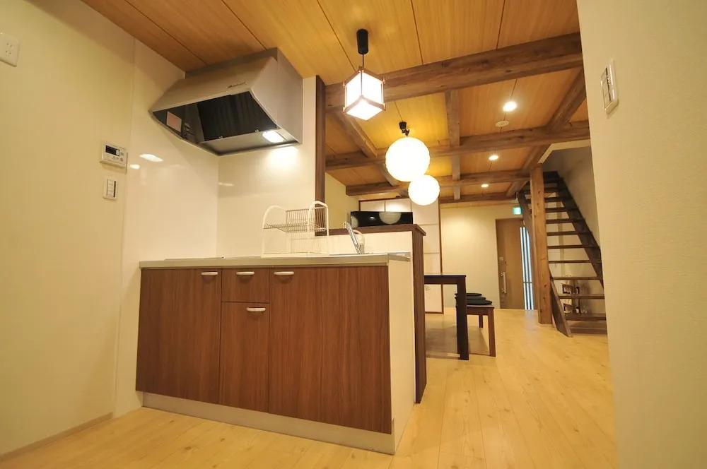 Condominium House in Osaka Miyakojima