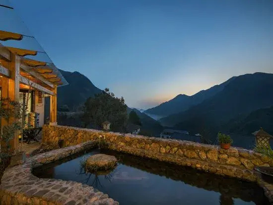 Yunhai YUNHAI · Canyon Landscape Homestay Village