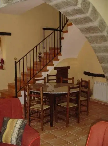 Casa dels Quatre Cantons