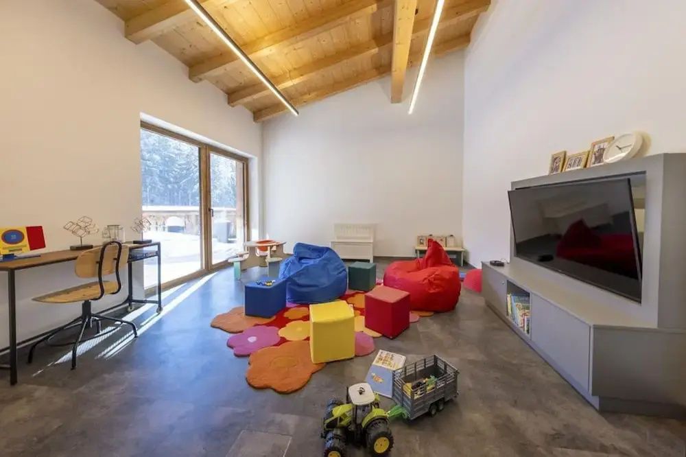 Serene Chalet in Neukirchen near Wildkogel Ski Arena