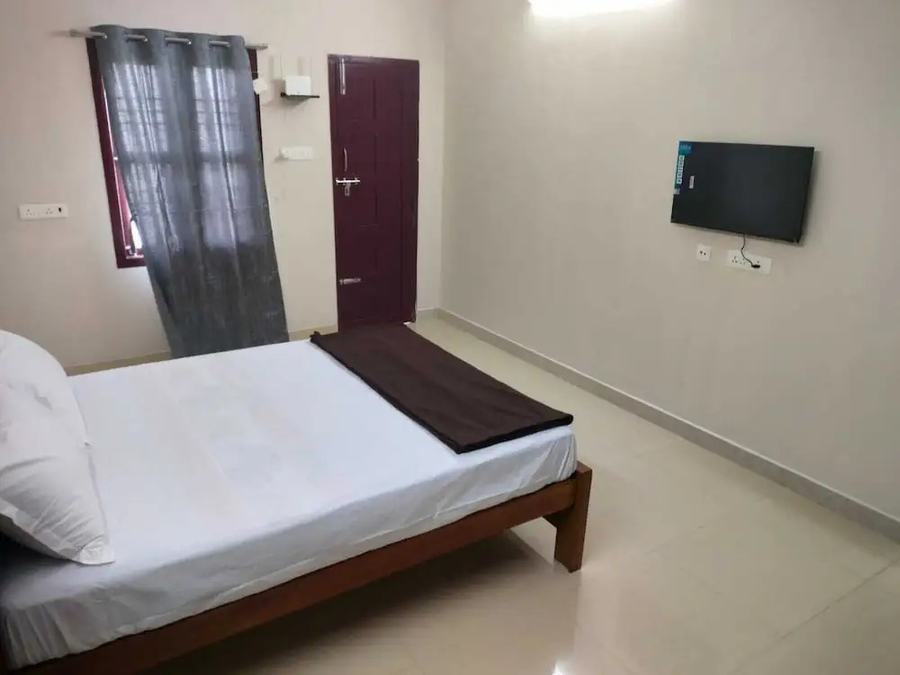 Eben Residency
