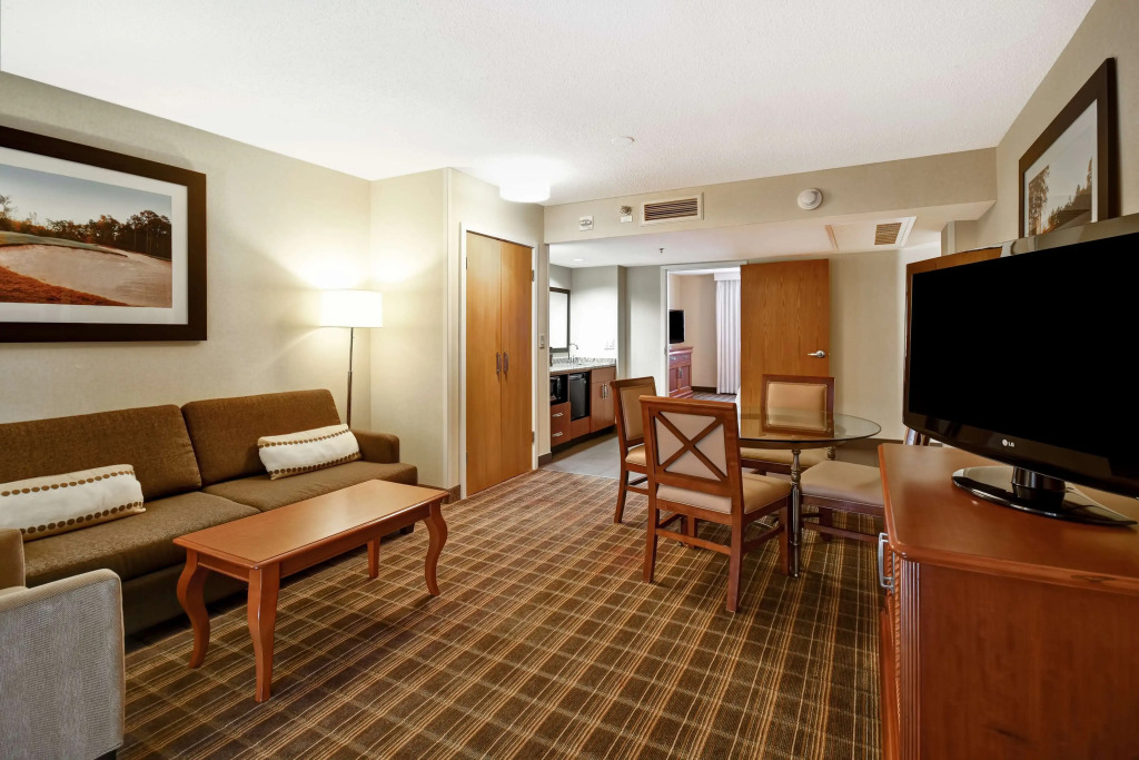 Embassy Suites Greenville Golf Resort & Conference Center