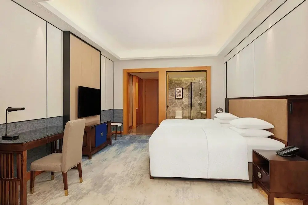 Four Points By Sheraton Anshun, Huangguoshu