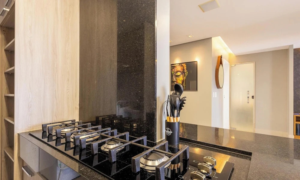Condominium W/pool in a Prime Location in Jardim Goias - Wsls
