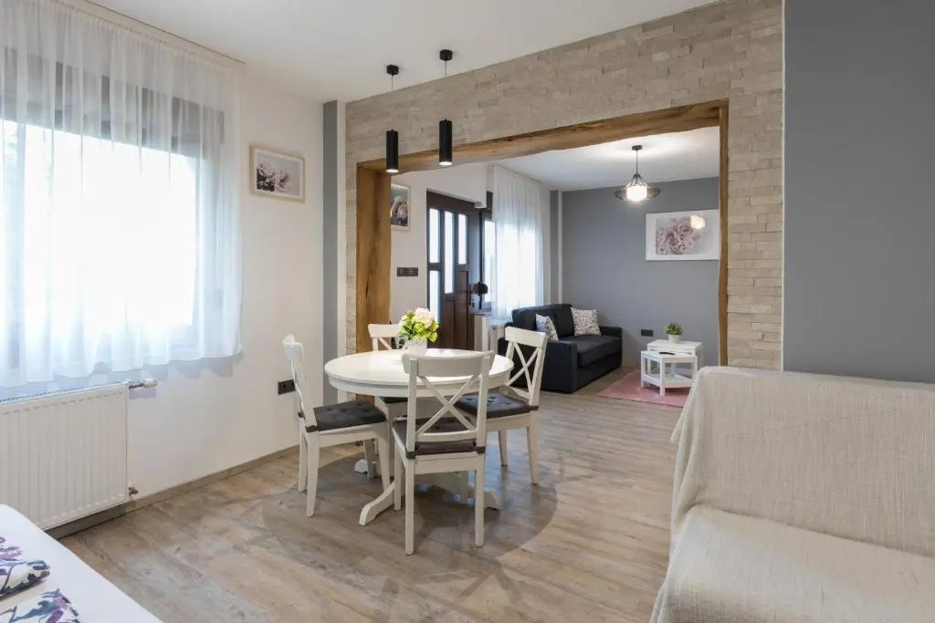 Apartments Lucić