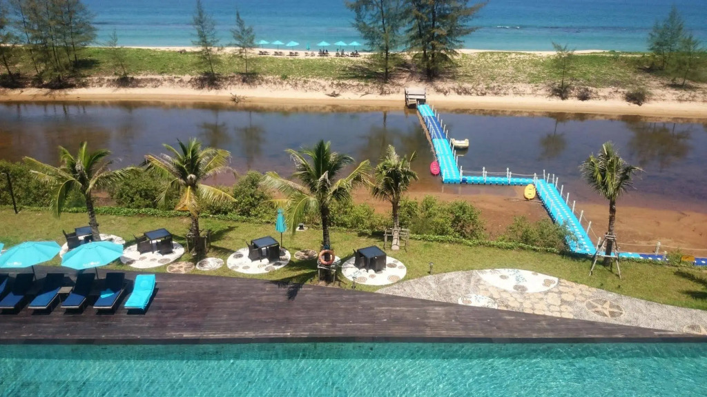 Le Coral Resort