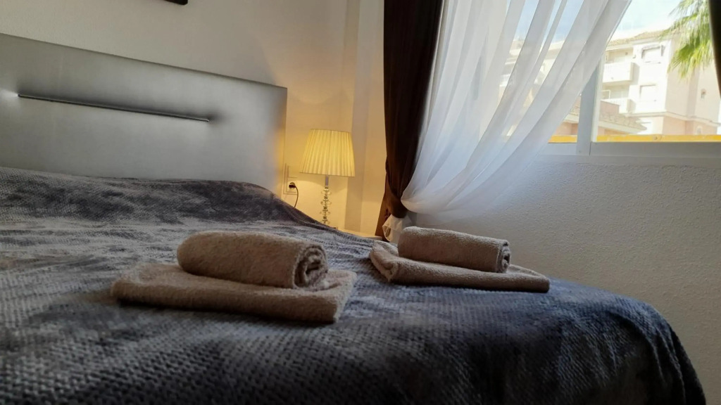 Sunny apartament near La Mata beach