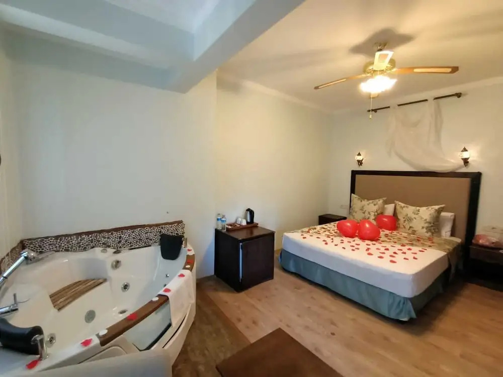 Beyaz Konak Hotel