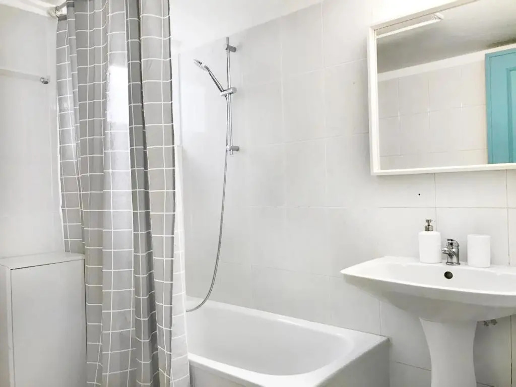 Riverside Apartment 42 - Lisbon