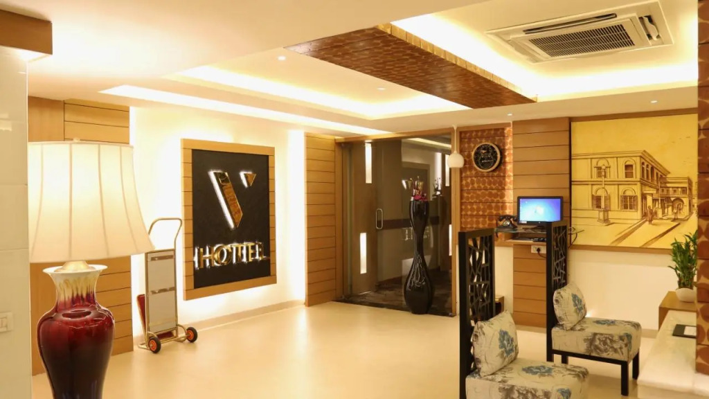V Hotel