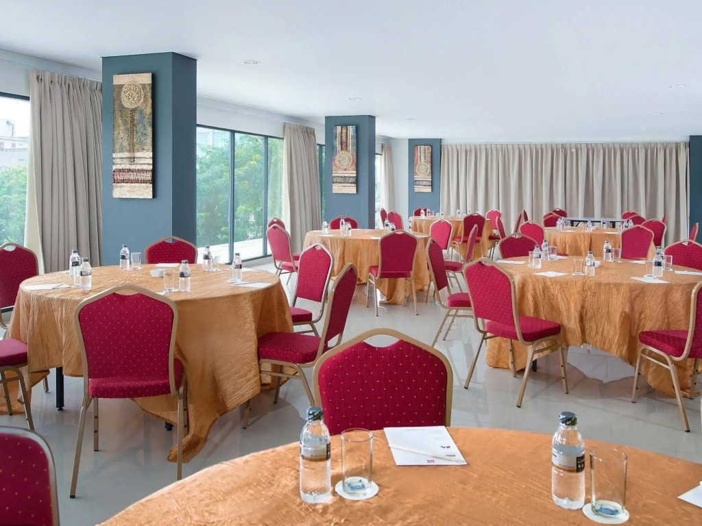 Mercure Jakarta Grogol