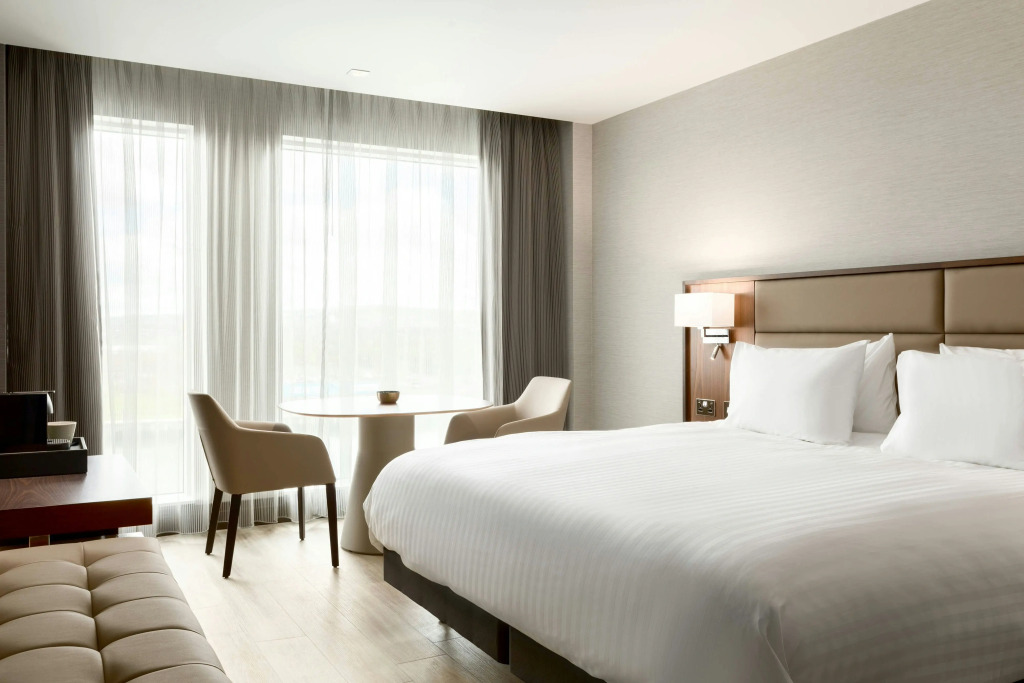 AC Hotel by Marriott Belfast