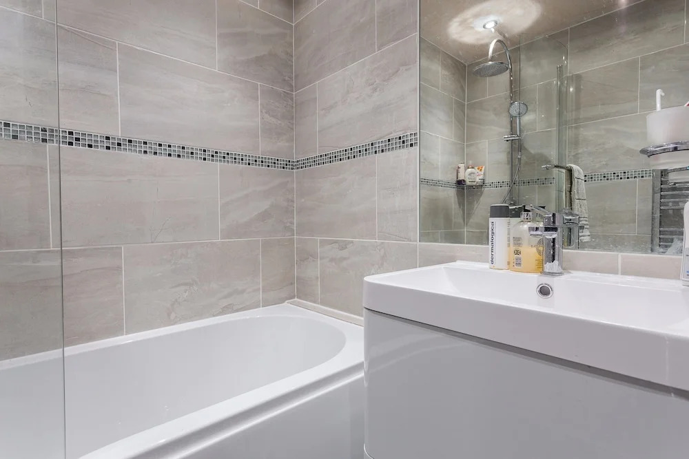 2 Bedroom Flat 2 Minutes from the River