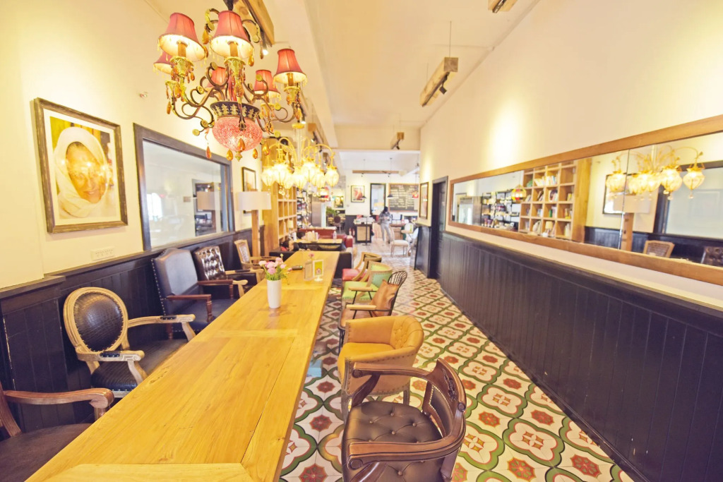 POSHPACKER - Chengdu Flipflop Hostel
