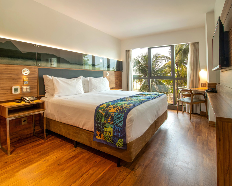 Arena Leme Hotel