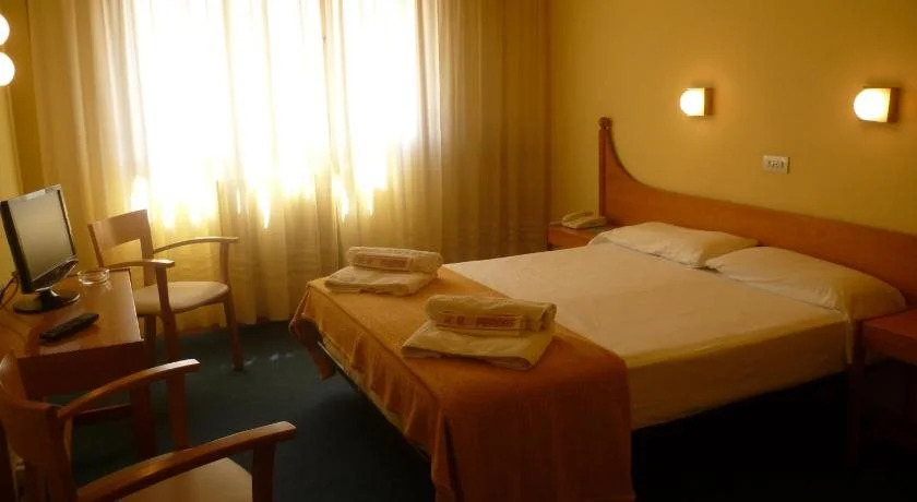 Hotel Pradas