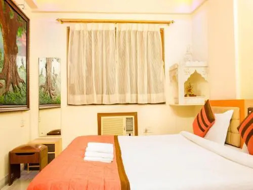 Seacom Inn Panditya By OYO Rooms