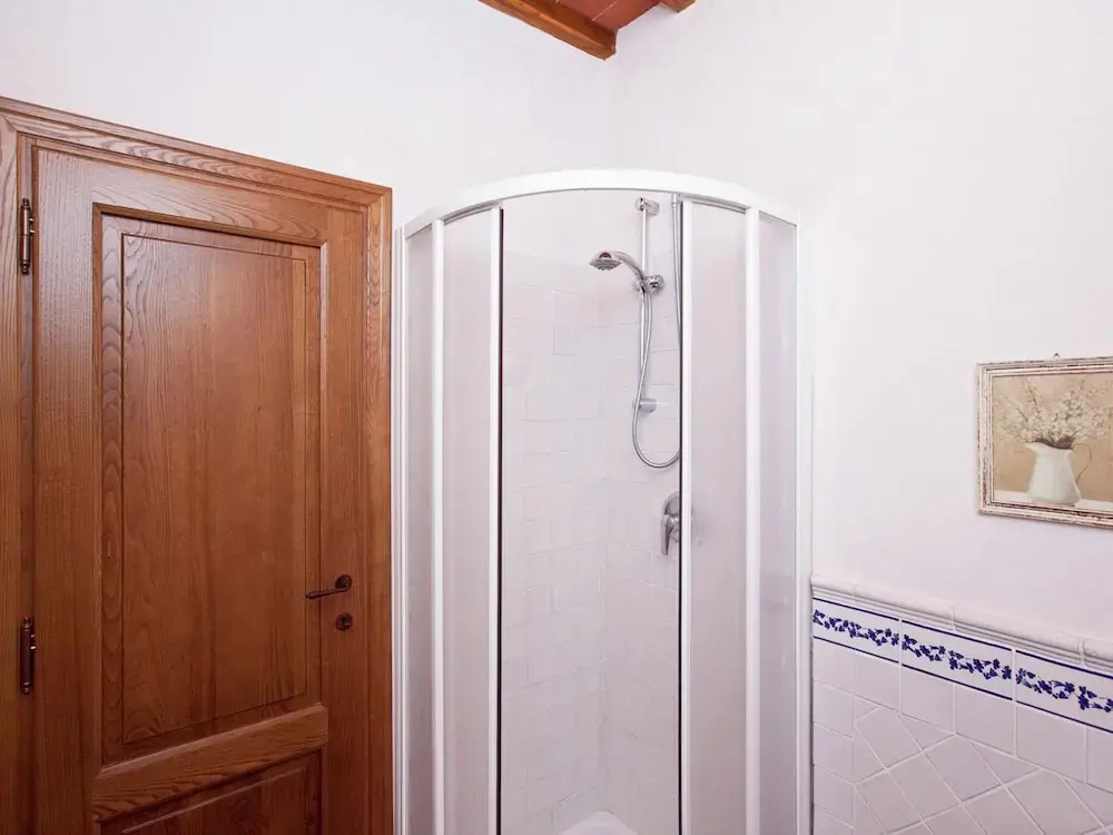 Detached Villa for 6-pers. With Outdoor Swimming Pool