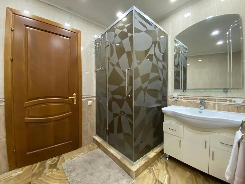 Northern Avenue, 3 bedrooms Luxury, Special Penthouse HH888