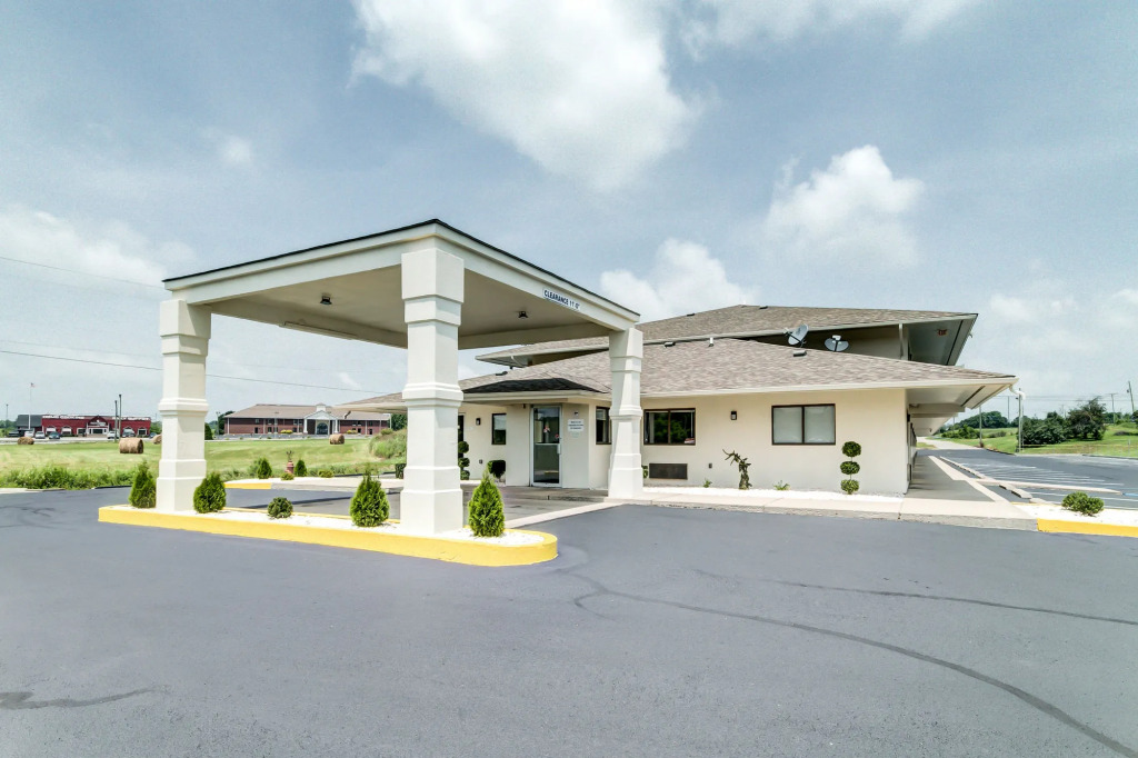 Motel 6-Berea, KY