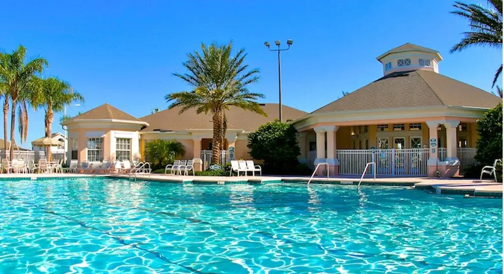 Windsor Palms 8100 - 303