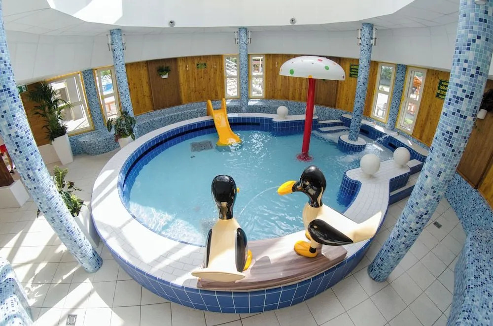 Tisia Hotel & Spa