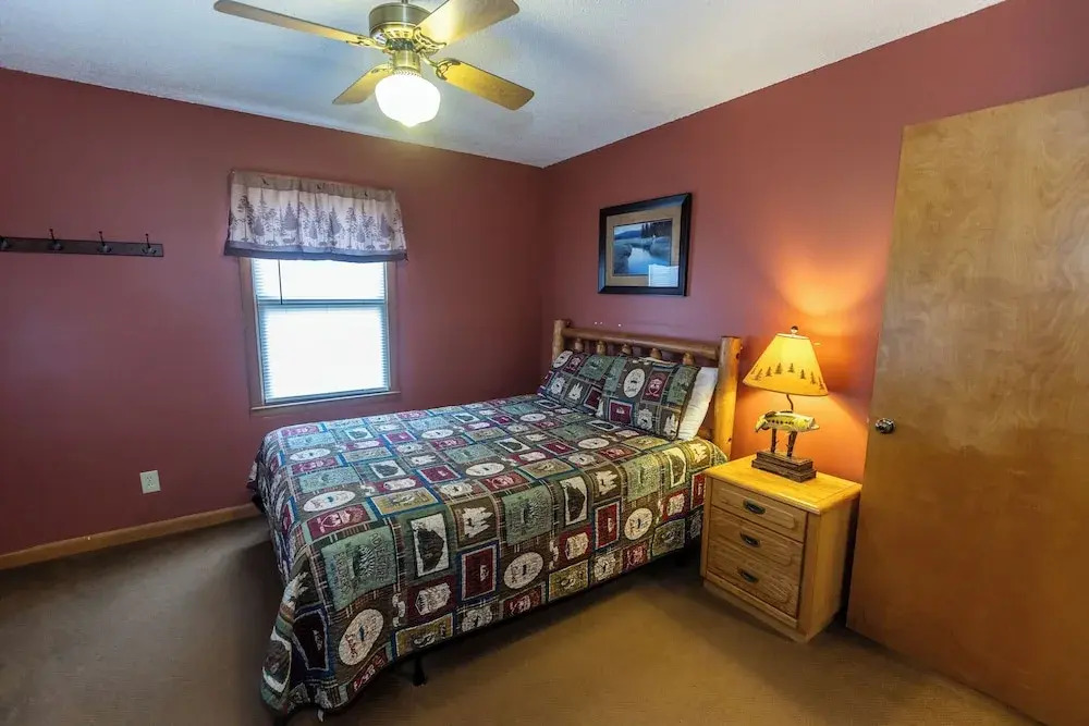 Springmaid Mountain Retreat & Stables