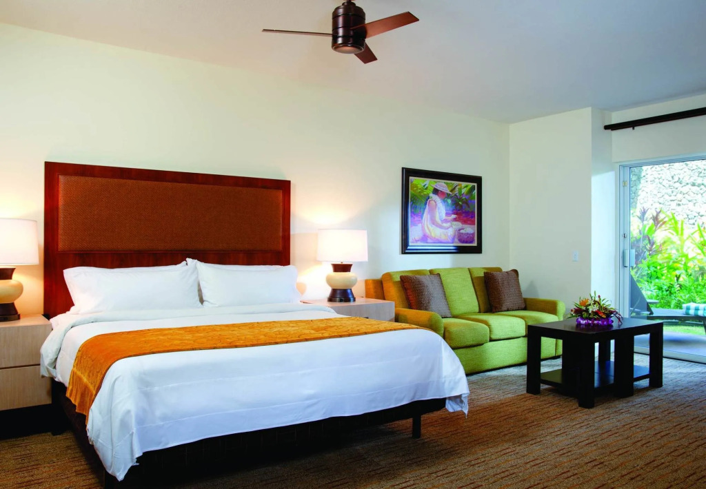 Marriotts Waiohai Beach Club