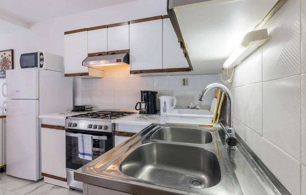 Amazing Home in Pula With Wifi and 2 Bedrooms