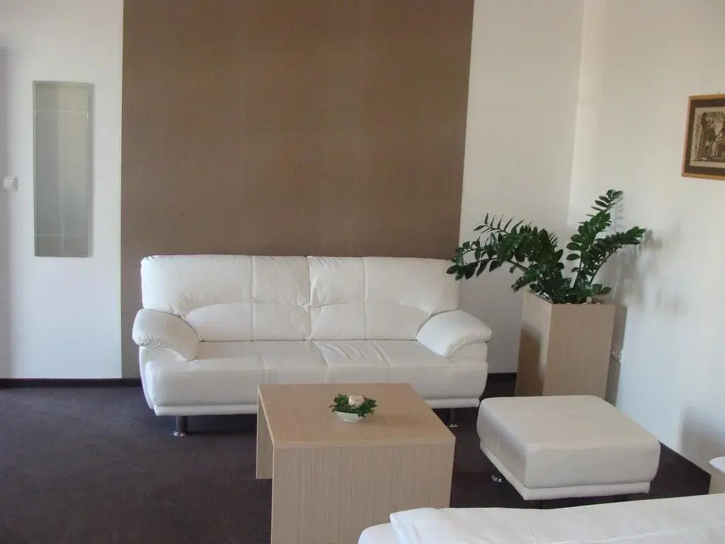 ELITE HOTEL Nová Dubnica