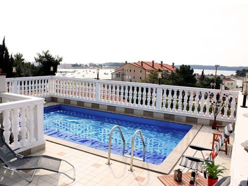 Villa San