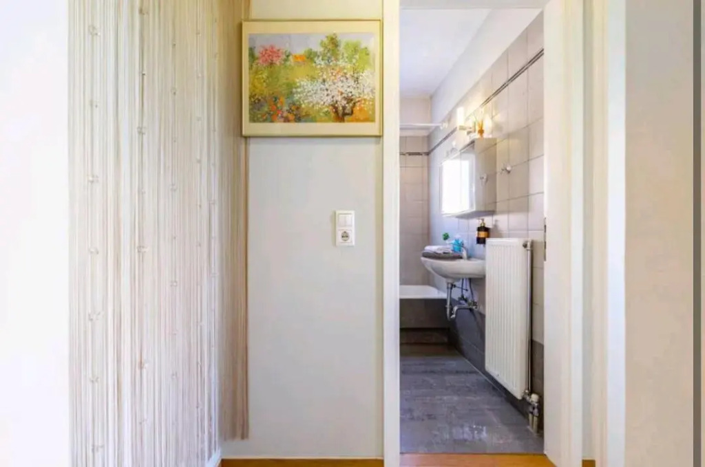 CASA MYRlAM -Suite Apartment in Marousi with View and Private Parking-