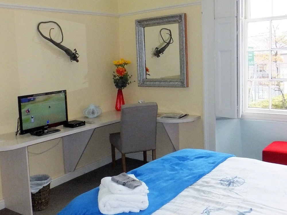 Cape Valley Manor Guesthouse