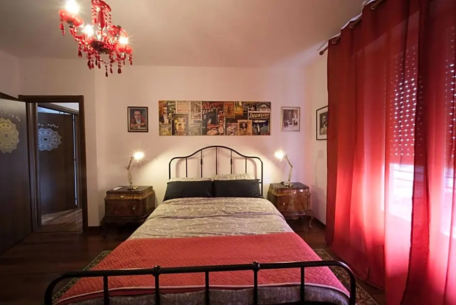 B&B MagicHouse