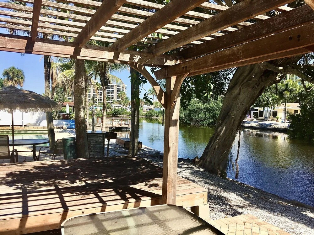 Siesta Key Resort Home Just Steps To The Beach! 6 Bedroom Estate by Redawning