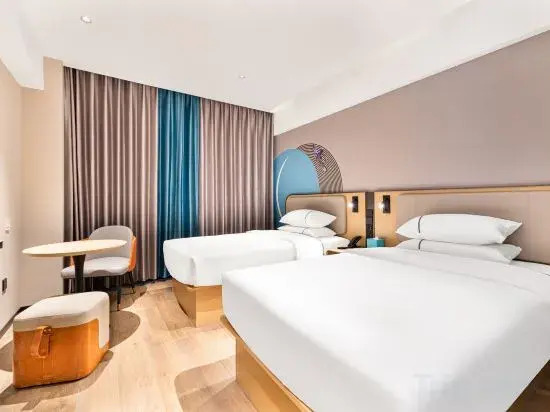 City Hotel (Zhengzhou Bodo Xinxiang Wenmiao Metro Station Branch)