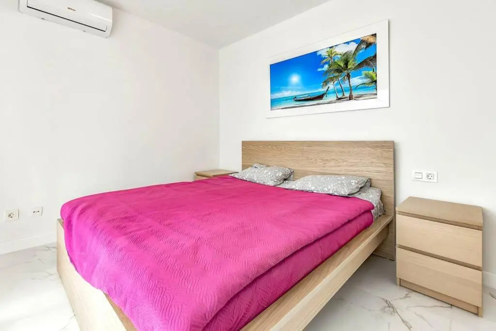 Modern apartment in Parque Royal I