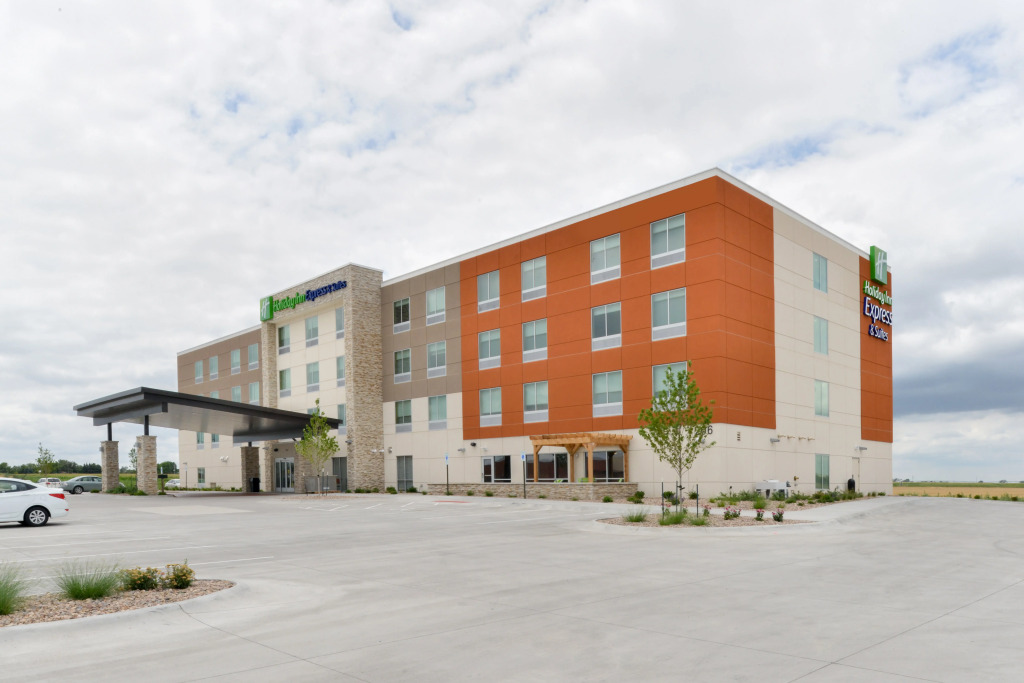 Holiday Inn Express & Suites - Ogallala by IHG