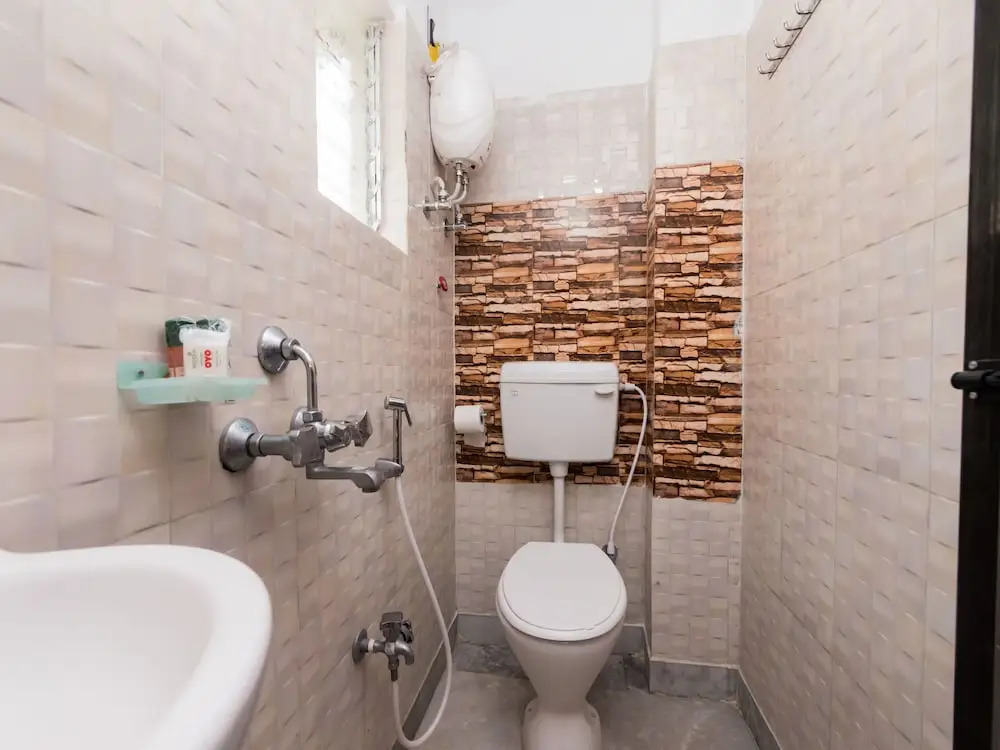 OYO 9312 Bharat Apartment