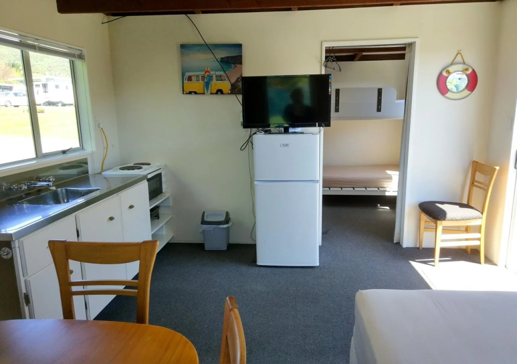 Pictons Waikawa Bay Holiday Park