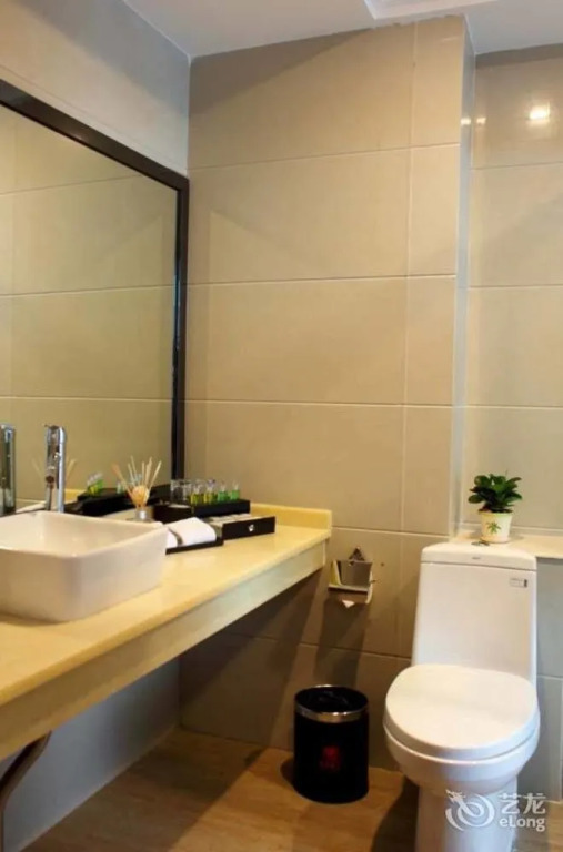 Yi En Ting Hotel