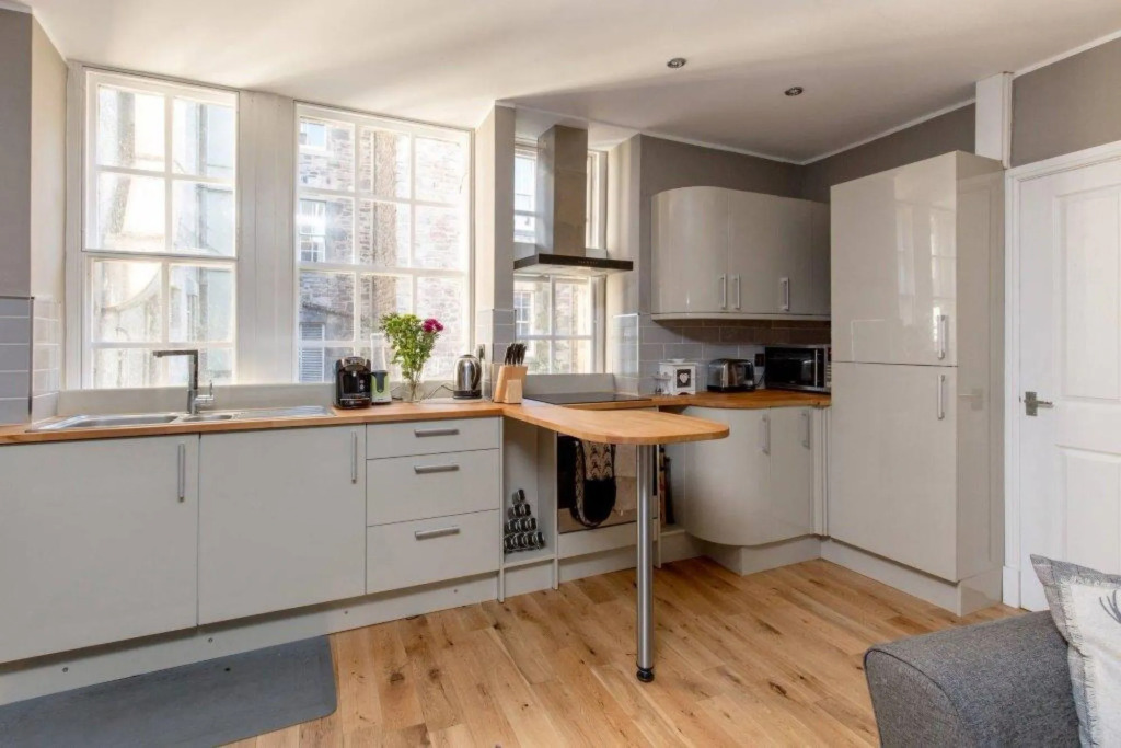 Royal Mile Apartment