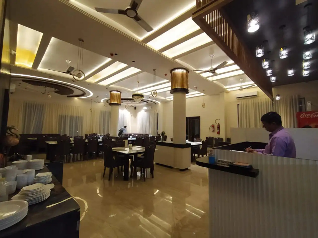 Flamingo Club and Resort Una 3 Km Away from Diu Check Post