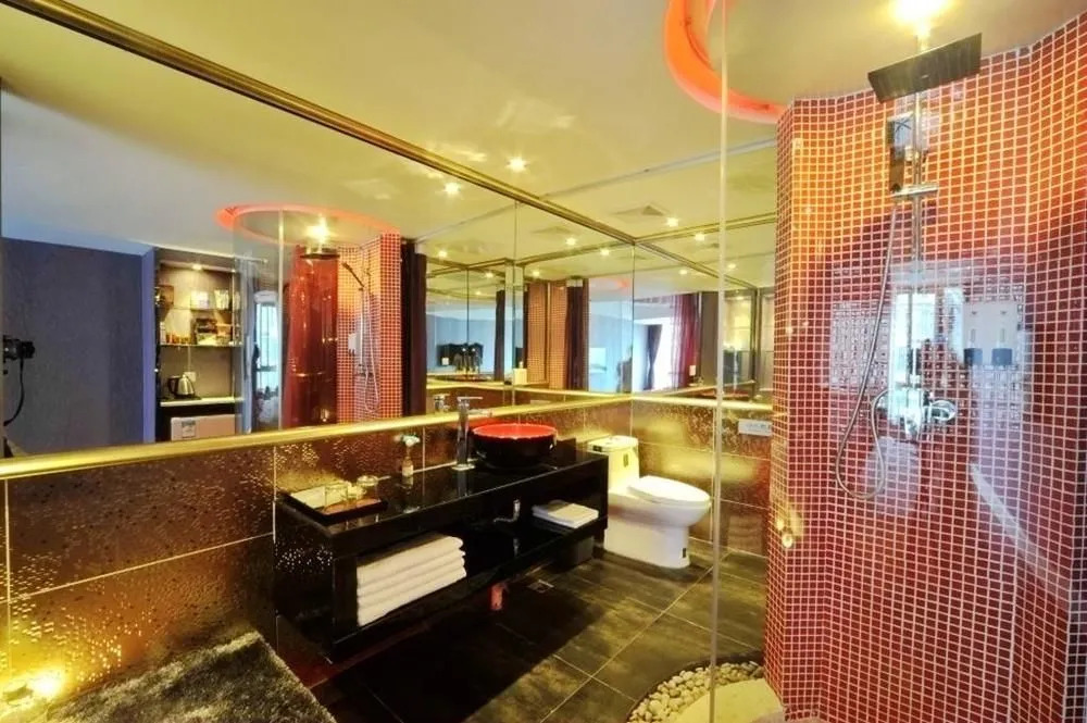 Chongqing Answer To Riddle Theme Hotel