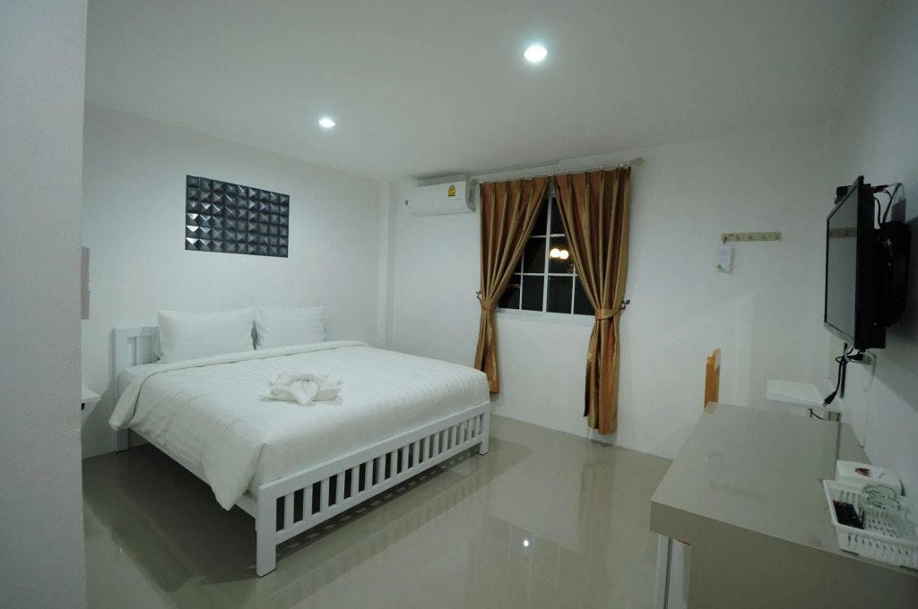 Montara Hotel and Resort Korat